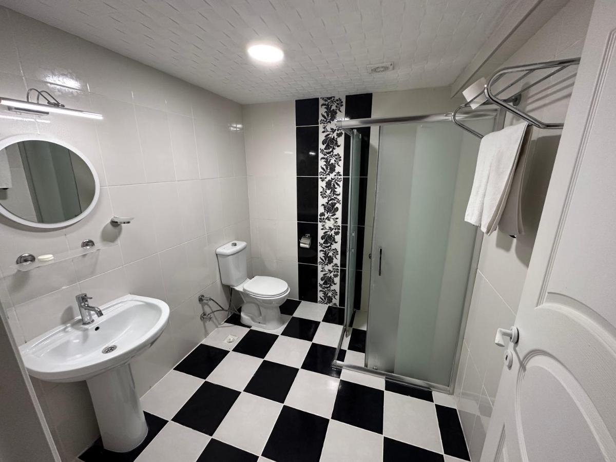 Modern Apart Close To Blue Mosque And Hagia Sophia Old City Estambul Exterior foto